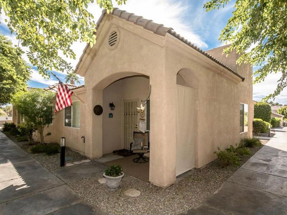 1st image of 470 Acoma Blvd S Unit 121-B