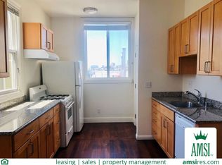 576 Hickory St, San Francisco, CA 94102