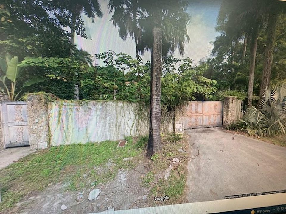 2nd image of 3701 El Prado Boulevard