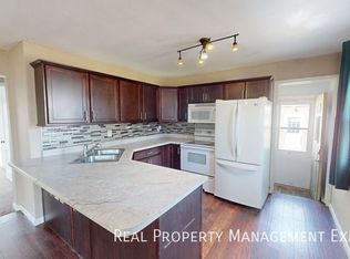 609 S Lyndale Ave, Sioux Falls, SD 57104