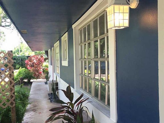 3rd image of 216 Lauderdale Trl #12