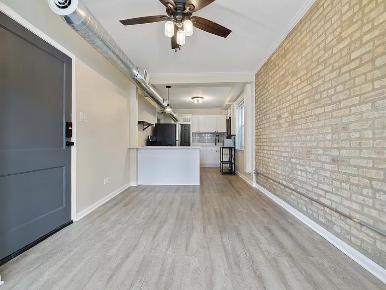 2645 N Ridgeway Ave #1 — Photo 9