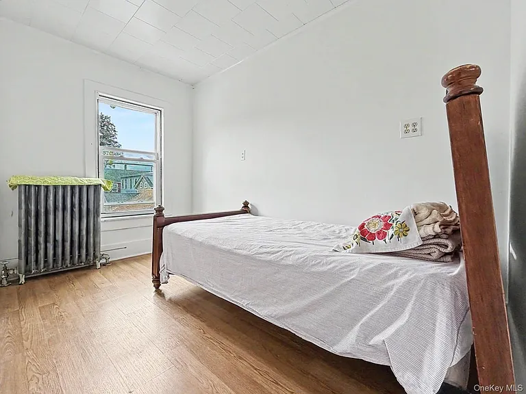 63 Fowler St — Photo 13