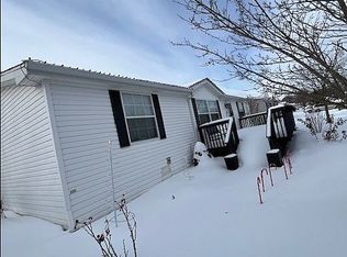 267 Quail Dr #127, Capac, MI 48014