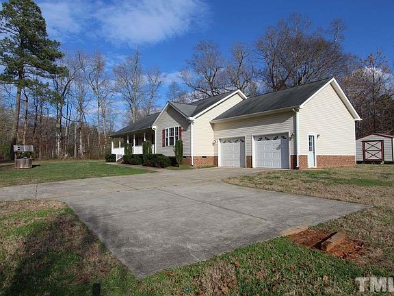 2nd image of 3588 Crosswinds Dr