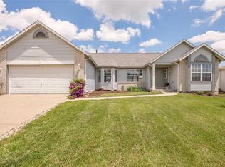 228 Sassafras Parc Dr, O'Fallon, MO 63368