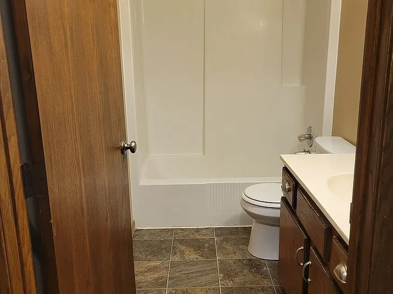 1437 Emory Circle — Photo 16