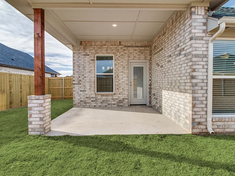 2905 Orchid Dr — Photo 9