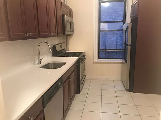 Rented by null | media 8