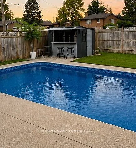 4 bed, $3,600 — Photo 3