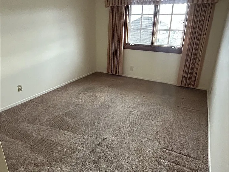 926 W Alfred Pl — Photo 14