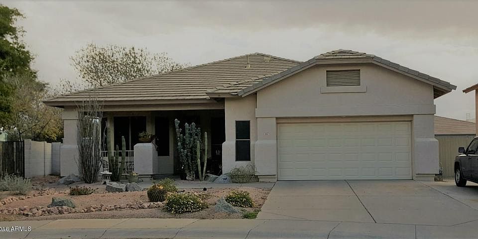 1st image of 1167 N Arroyo Ln