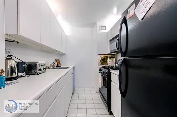 Rented by Metropolitan Property Group | media 4