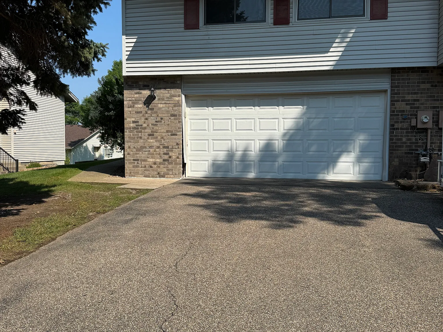 3 bed, 1800 sqft, $2,195 — Photo 2