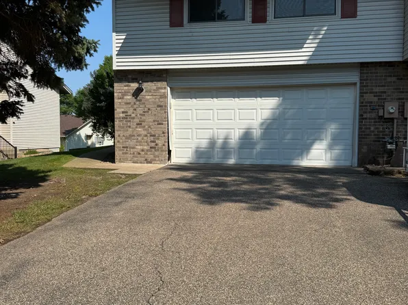 14215 E 143rd Ct, Burnsville, MN 55337
