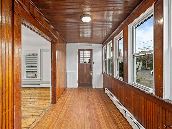 4th image of 38 Cosgrove Avenue