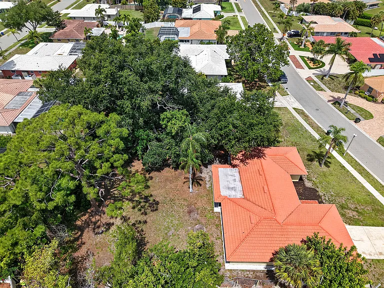 2508 Cardwell Way — Photo 47