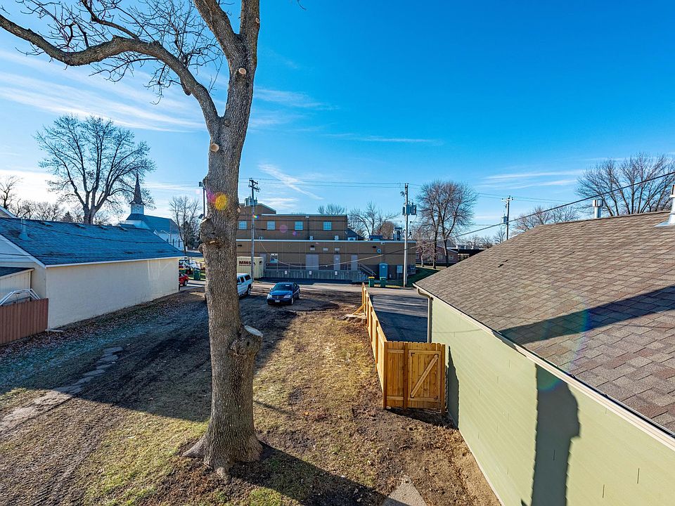 View from entryway looking at the back yard and of street parking