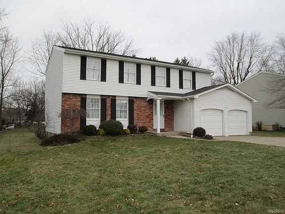2nd image of 52 Wedgewood Dr