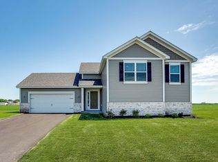 1092 Sunset Ave, Montrose, MN 55363
