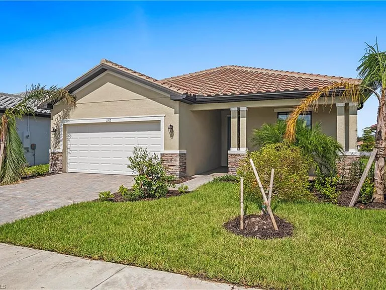 11512 Shady Palm Way — Photo 26