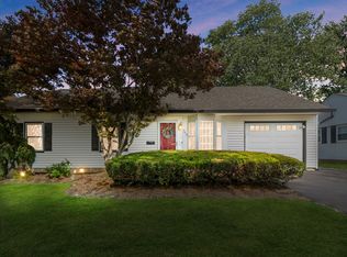 703 Sunnydale Blvd, Streamwood, IL