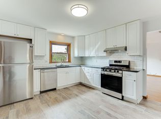 212 8th Ave NE UNIT 2, Minneapolis, MN 55413