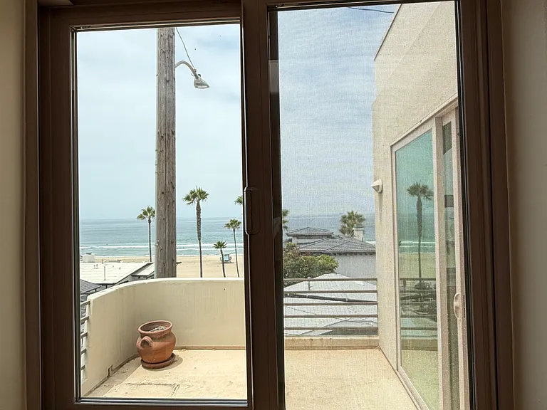 4006 Ocean Dr — Photo 18