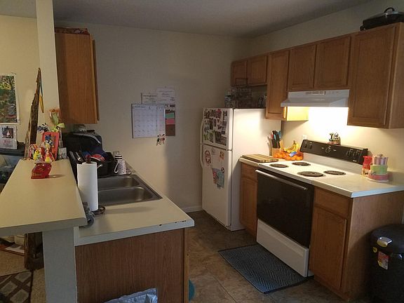 5th image of 5321 Ponderosa St #A