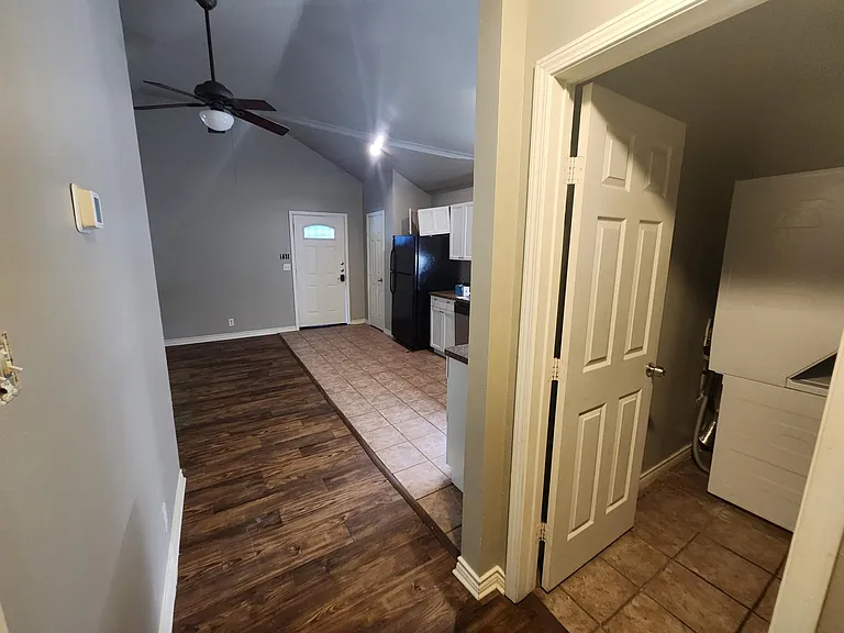 2714 Whitis Ave #C — Photo 5