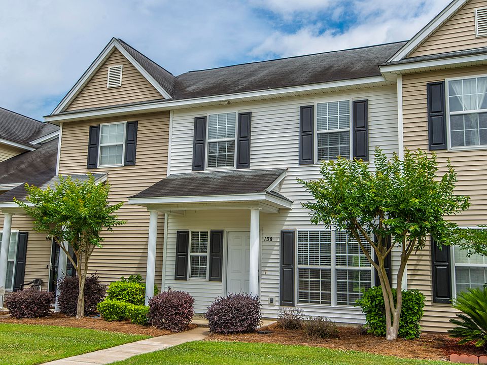 1st image of 138 Black River Dr