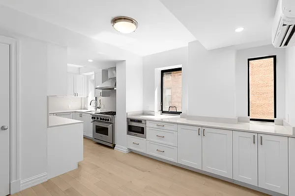 Sold by Reuveni LLC | media 18