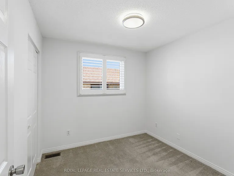341 Rexford Dr — Photo 49