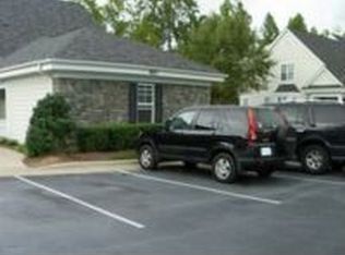 663 Boone Station Dr APT 5, Burlington, NC 27215