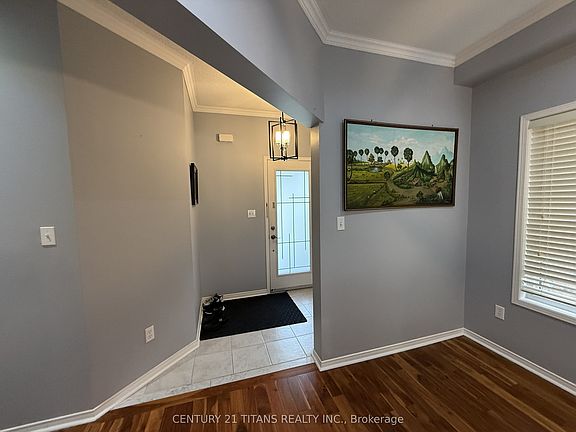 3rd image of 274 Penndutch Cir
