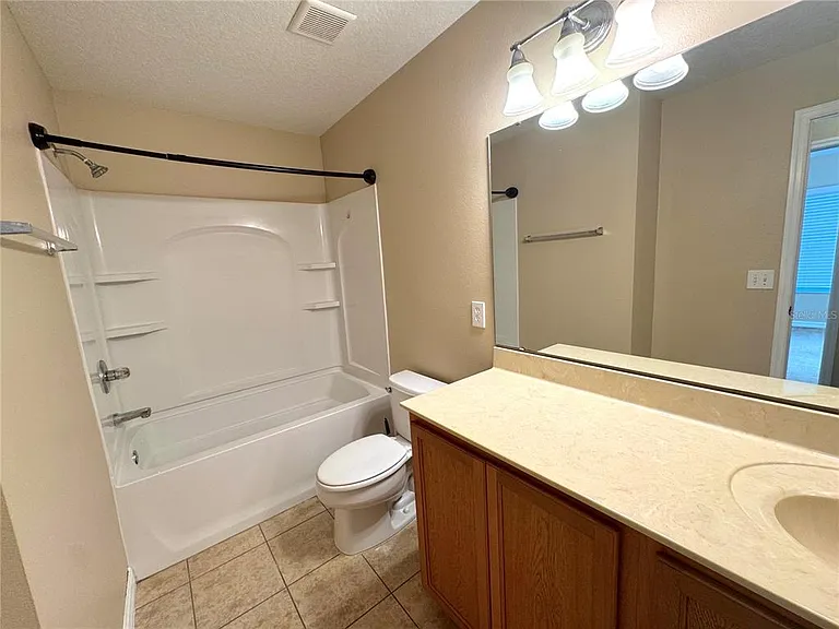 516 Penny Royal Pl — Photo 21