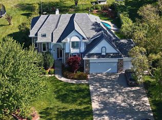 3502 Birchwood Dr, Bellevue, NE 68123
