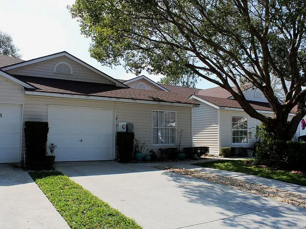 21506 Gray Tern Ct, Lutz, FL 33549