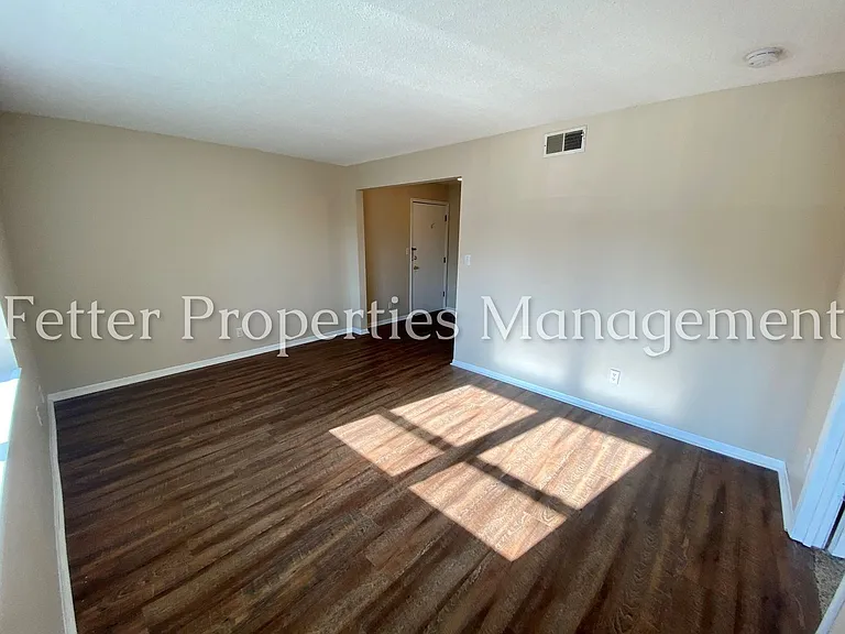 2716 N Kentucky Ave — Photo 6