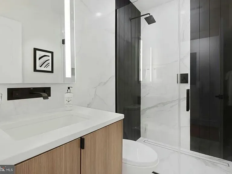516 M St NW #3 — Photo 19