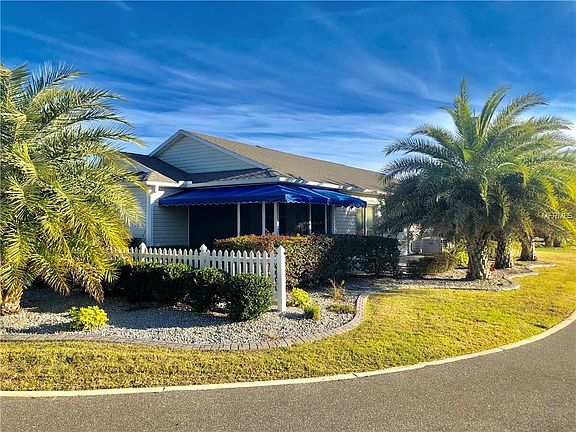 5th image of 2572 Carrington Ct