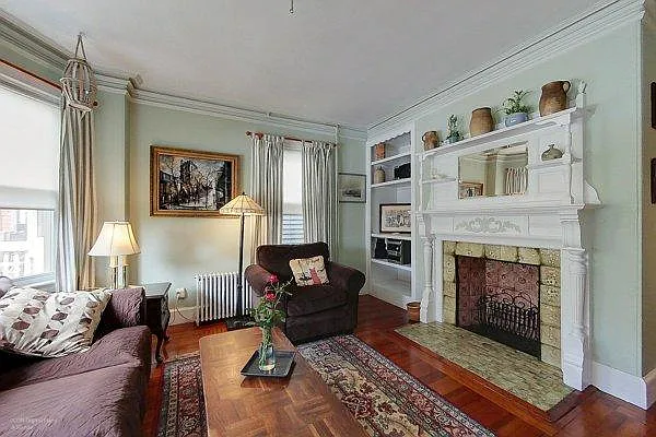 616 Thames St #1 — Photo 9