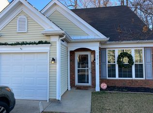 2015 McKenzie Creek Dr, Charlotte, NC 28270