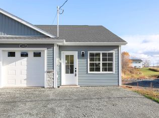 13669 Highway 1, Hants Border, NS B0P1P0