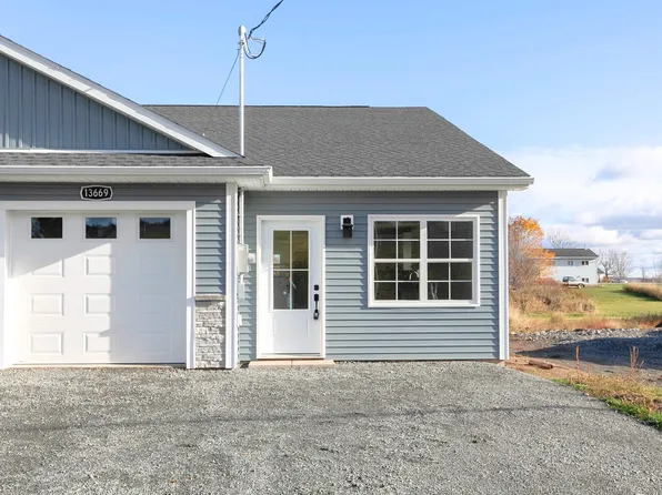 13669 Highway 1, Hants Border, NS B0P 1P0