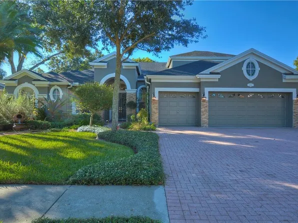 2220 Climbing Ivy Dr, Tampa, FL 33618