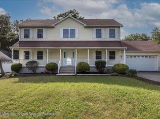 378 Hoover Ave, Bayville, NJ 08721