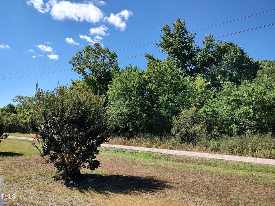 2nd image of 1863 Warren Plains Rd
