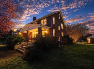 2704 Floraland Dr NW, Roanoke, VA 24012