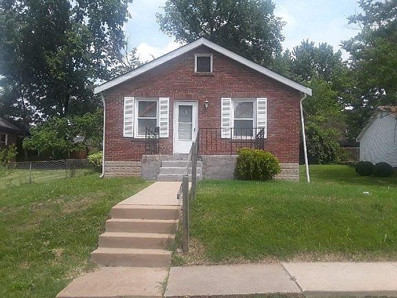 3rd image of 7815 Meridian Ave